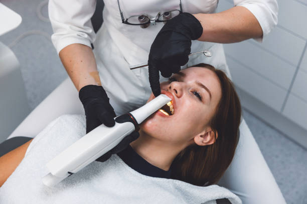 Emergency Gum Pain Relief in LA